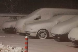 Soğuk hava T&uuml;rkiye'yi vurdu! Bir&ccedil;ok ilde kar yağışı...