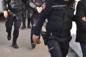 Edirne'de 6 FET&Ouml; ş&uuml;phelisi yakalandı