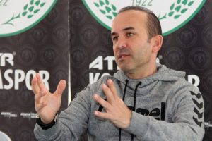 Mehmet &Ouml;zdilek'ten transfer eleştirisi