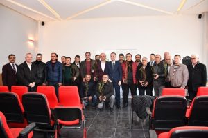 Bursa İneg&ouml;ll&uuml; &ccedil;ift&ccedil;ilere yaban mersini fidanı