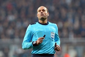 Mateu Lahoz'un Beşiktaş-Porto ma&ccedil; raporu