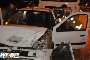 Bursa'da 11 aracın karıştığı kazada 2 yaralı