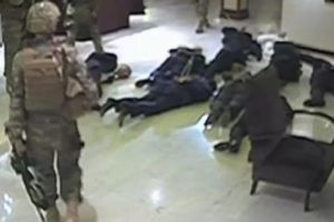 Duruşmayı izleyen Kurmay Yarbay tutuklandı