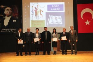 Bursa'da 'Beslenme Dostu' ve 'Beyaz Bayrak' sertifikası alan okullar belli oldu