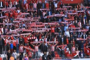 İstanbulspor-Samsunspor ma&ccedil;ı Olimpiyat Stadyumu'nda