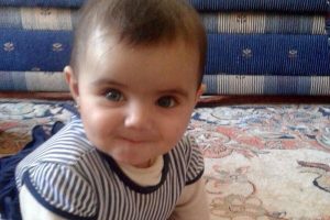7 aylık bebek &ouml;ld&uuml;, anne ve babası g&ouml;zaltında!