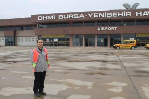 Bursa'da olası u&ccedil;ak kazasını &ouml;nleyen kadın harekat memuru konuştu