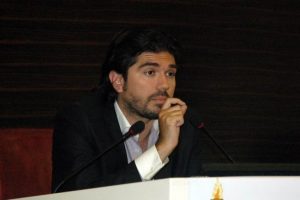 Rasim Ozan K&uuml;tahyalı hakkında su&ccedil; duyurusu