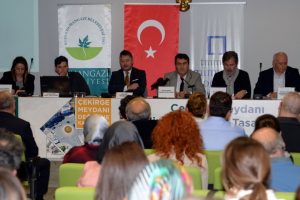 Bursa &Ccedil;ekirge Meydanı projesini akademisyenler tartıştı