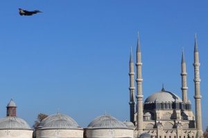 SOLOT&Uuml;RK 'altın &uuml;&ccedil;gende' prova yaptı