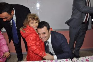 UEDAŞ Bursa'da &ouml;ğrencilerin i&ccedil;ini ısıttı