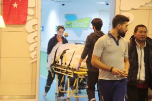 &Ouml;l&uuml;m hvalimanında yakaladı