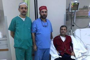 Kalbinden 4 santimetrelik kitle &ccedil;ıkartıldı