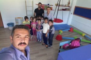 &Ouml;ğretmenler G&uuml;n&uuml; hediyesi olarak &ccedil;ocuk parkı istedi
