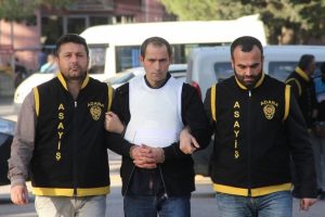 Eşi hastalanınca yakalandı!