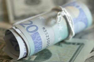 Euro tarihi rekor kırdı!