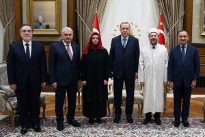 Erdoğan, Diyanet İşleri Başkanı Erbaş'ı kabul etti