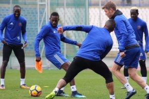 Karab&uuml;kspor, Bursaspor ma&ccedil;ı i&ccedil;in yola &ccedil;ıktı