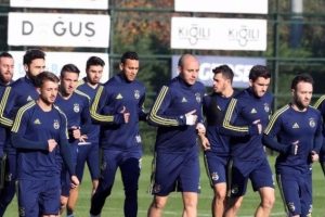 Fenerbah&ccedil;e, Antalyaspor'a hazırlanıyor