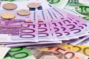 Euro t&uuml;m zamanların rekorunu kırdı