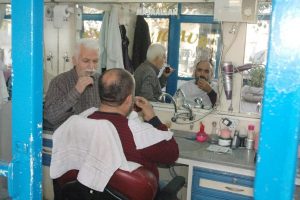 3 metrekare d&uuml;kkana 35 yılını sığdırdı