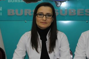Bursa'da sağlık&ccedil;ı kadınlardan şiddete tepki