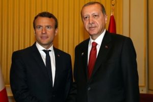 Cumhurbaşkanı Erdoğan Fransız mevkidaşı Macron ile g&ouml;r&uuml;şt&uuml;