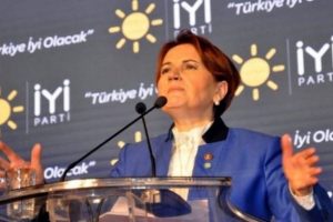 Akşener: Mezunlara 50 bin TL vereceğiz