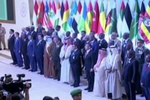 Milli Savunma Bakanı Canikli Riyad'da