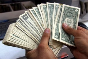 Dolar ve Euro ne kadar oldu? (Serbest piyasada d&ouml;viz fiyatları)