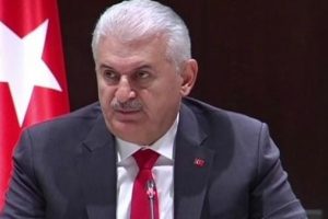 Başbakan Yıldırım a&ccedil;ıkladı! İşte yıl sonu b&uuml;y&uuml;me tahmini