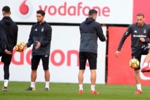 Beşiktaş, Manisaspor ma&ccedil;ına hazır
