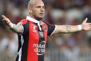 Sneijder sakatlandı! 1 ay yok...