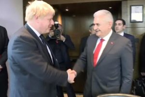 Başbakan Yıldırım, Johnson ile g&ouml;r&uuml;şt&uuml;
