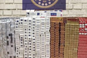 Bursa'da ka&ccedil;ak sigara operasyonu