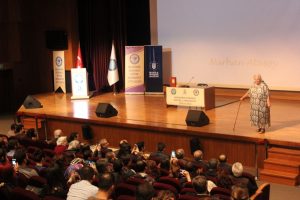 Sanat Tarih&ccedil;isi Prof. Dr. Atasoy Bursa'da Matrak&ccedil;ı Nasuh'u anlattı