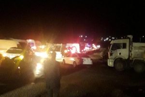 İki ara&ccedil; &ccedil;arpıştı: 2 &ouml;l&uuml;, 7 yaralı