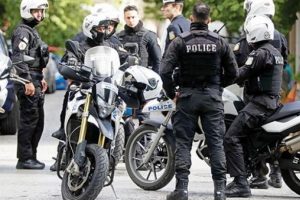 Atina'da DHKP-C operasyonu