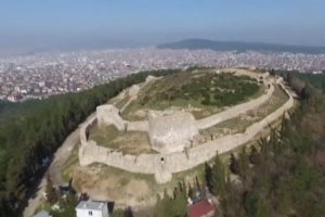 Aydos Kalesi'nde tarih &ouml;ncesi d&ouml;nemden izlere rastlandı