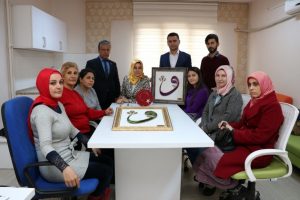 Hem hobi hem ek gelir: &Ccedil;iviyle telin aşkı