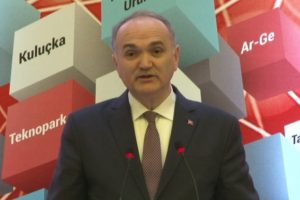 &Ouml;zl&uuml;: Y&uuml;ksek teknolojide yerlilik hedefi y&uuml;zde 16