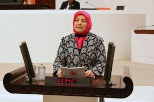 AK Parti Bursa Milletvekili G&ouml;zge&ccedil;: Kadına şiddet insanlığa ihanettir