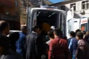 Hainler iş makinesine saldırdı: 1 şehit, 1 yaralı