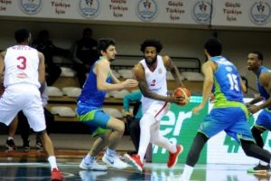 Tofaş dolu dizgin devam ediyor