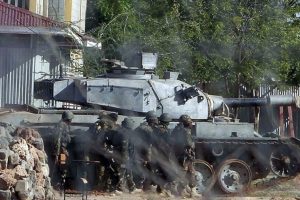 Somali ordusu, ter&ouml;r &ouml;rg&uuml;t&uuml; Eş-Şebab kontrol&uuml;ndeki kasabayı geri aldı