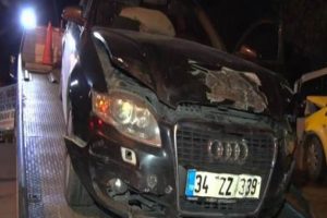 Polisin 'dur' ihtarına uymayıp, ka&ccedil;tılar