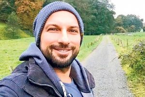 Tarkan'dan selfie'li mesaj