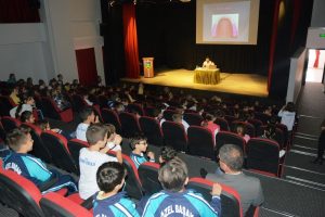Başak Koleji'nde genel diş sağlığı semineri yapıldı