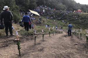 Kolombiya'daki u&ccedil;ak kazasında &ouml;lenler anıldı