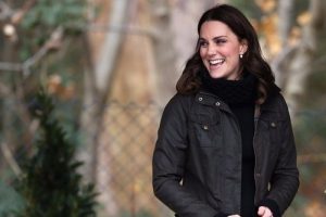 Kate Middleton 10 yılı aşkın s&uuml;redir aynı &ccedil;izmeyi giyiyor